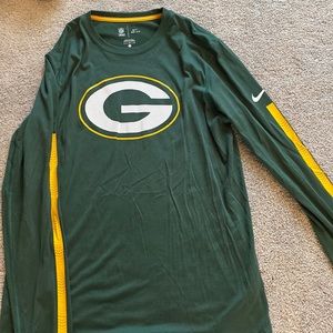 Nike Sri fit packers shirt